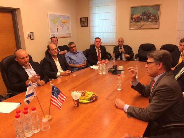 Gov. Perry meets with Naftali Bennett, Israeli Minister of Economy and Trade