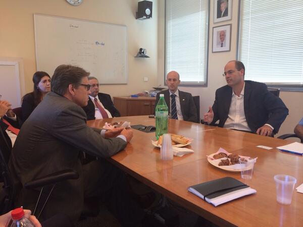 Gov. Perry meets with Avi Hasson, Chief Scientist of Israel