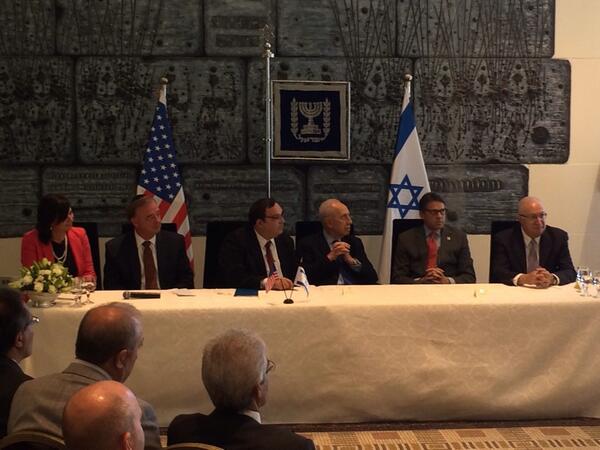 Gov. Perry announces plans for Texas A&M University at Nazareth-Peace Campus